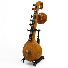 Saraswati Veena Supporto