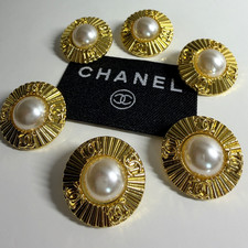 Set 7 bottoni Chanel CC