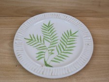 vecchio PIATTO MAESTRI D'ARTE CERAMICA EX ERNESTINE SALERNO decoro foglie verdi