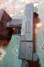 Pistola UZI Operazione Lupo