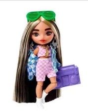 Barbie Extra Minis bambola