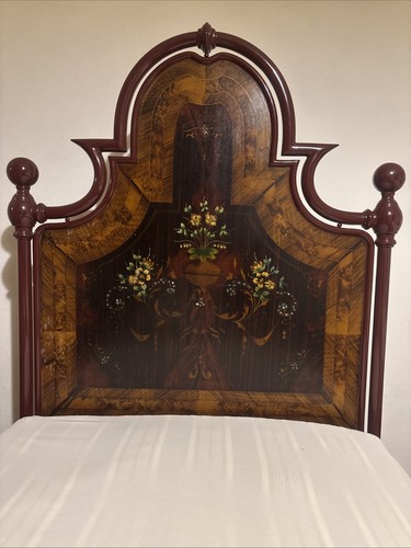 Telaio letto antiquato - , 800