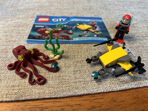 Lego city set 60090 scooter - city,