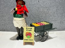 Byers Choice 1999 "Cries of