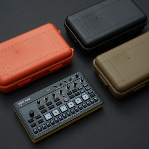 Roland aira j6 synth - s1,