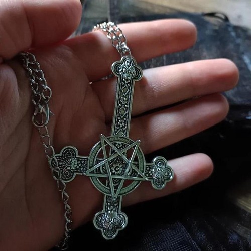 Collana croce invertita per - collana,