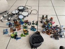 LOTTO PERSONAGGI SKYLANDERS + BASI