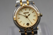 [Ecc+5] Orologio da donna vintage Gucci 9000L quadrante crema quarzo oro...
