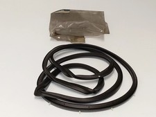 NUOVA guarnizione in gomma porta anteriore sinistra lato guida originale Opel Frontera A