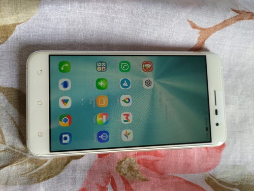 Asus zenfone ze520kl 64gb - zenfone, 4g