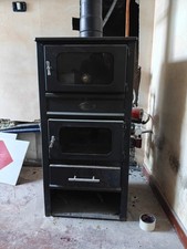 Stufa a Legna e Carbone con Forno idro in Acciaio 10,8 kW Con Termostufa Caldaia