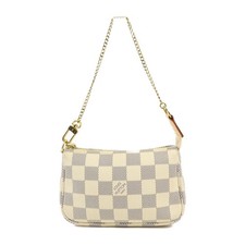 LOUIS VUITTON Mini Pochette