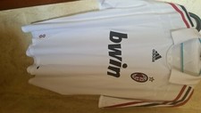 maglia ufficiale Adidas calcio Milan,n.9 firmata da Inzaghi,mai utilizzata.