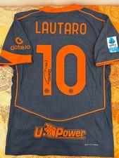 Maglia autografata Lautaro