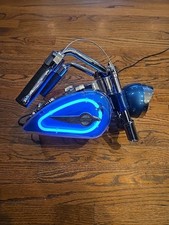 RADIO AM/FM HARLEY DAVIDSON TANK-MANUBRIOS comodino anni 90 con headlite funzionante.