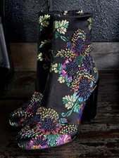 Stivali Jeffrey Campbell