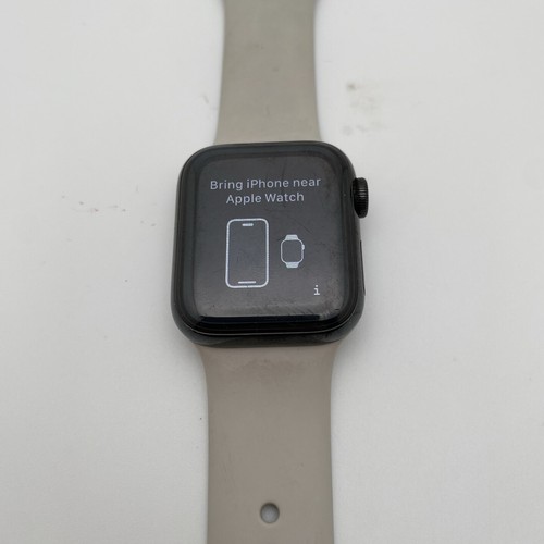 Locked apple watch series - watch,