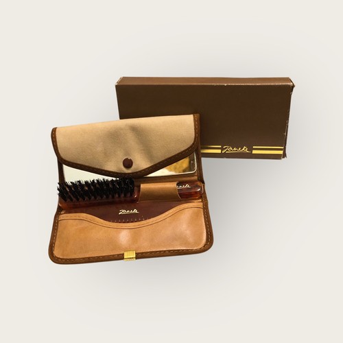 Janeke set per - set, barba