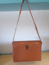 CARTELLA IN CARTONE PRESSATO