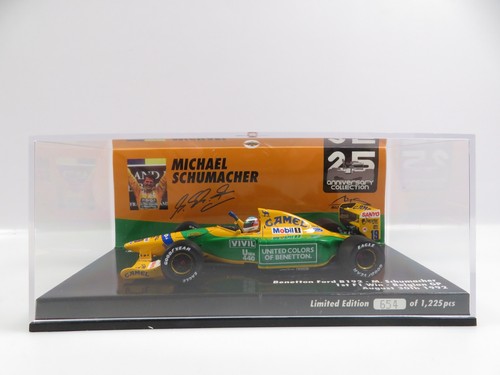 Minichamps 517924318 - 1:43,