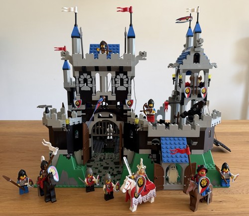Lego set 6090 - lego, knight's