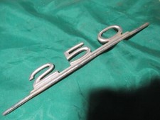 MERCEDES BENZ 250 - Logo /