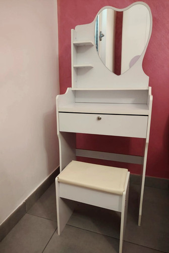 Postazione trucco bimba - postazione,