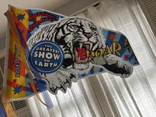 137 greatest show earth - greatest,