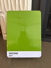 Pantone Universe Metal Tin