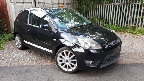 Ford fiesta 150 mk6 - 150,