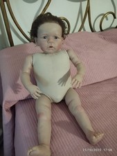 bambolotto realistico reborn in stoffa e silicone