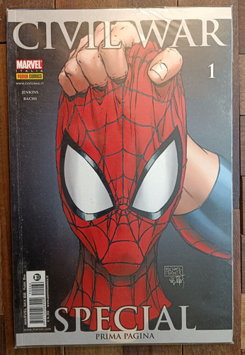 Fumetto civil war ii - n.66,
