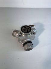 AUDI A2 2002 036127025J POMPA