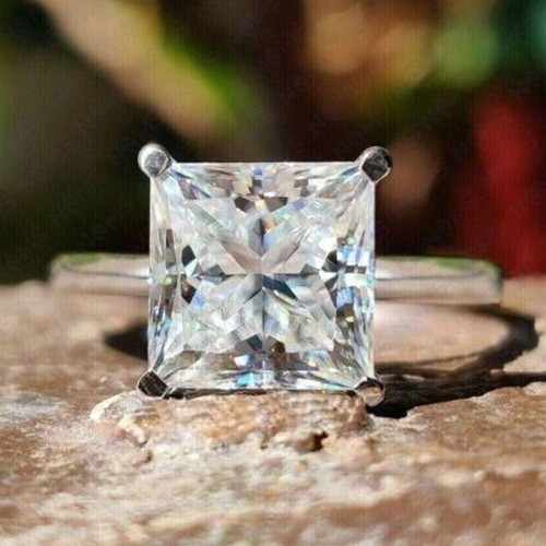 Anello nuziale solitario con