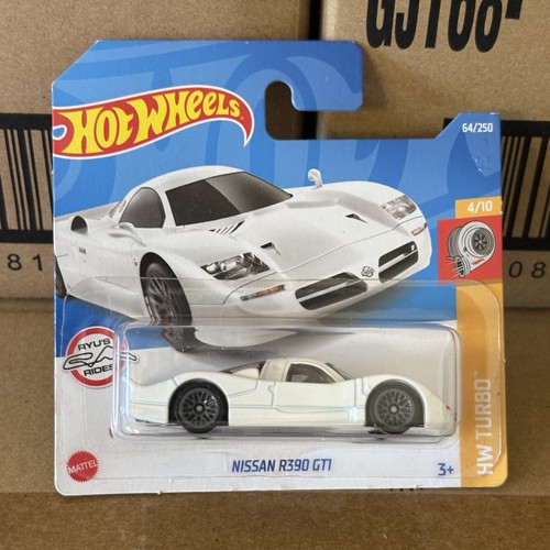 Hot wheels nissan r390 gt1 - hot,