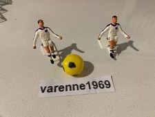 SUBBUTEO 2 CALCIATORI PER CALCIO D'ANGOLO + 1 PALLONE