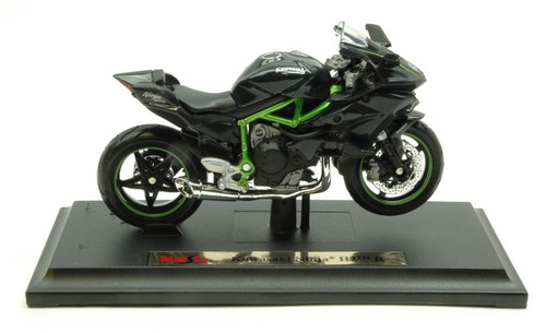 Maisto moto kawasaki - 1/18,