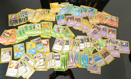 Pokemon vintage lotto 170 - vintage,