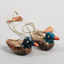 Coppia di SCULTURA ANATRA PAPERA in Legno Intagliato a mano e decorato Vintage