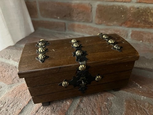 Portagioie legno forma di - portagioie,