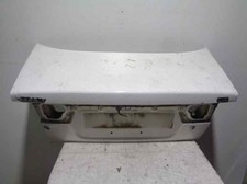 57501AC040 porton trasero