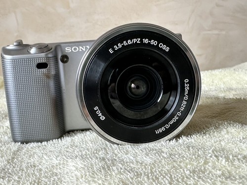 Fotocamera digitale sony alpha - fotocamera,