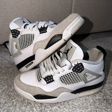 Nike Air Jordan 4 Retro
