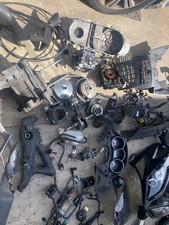 Kymco Downtown 300 tutti i pezzi di ricambio dello scooter