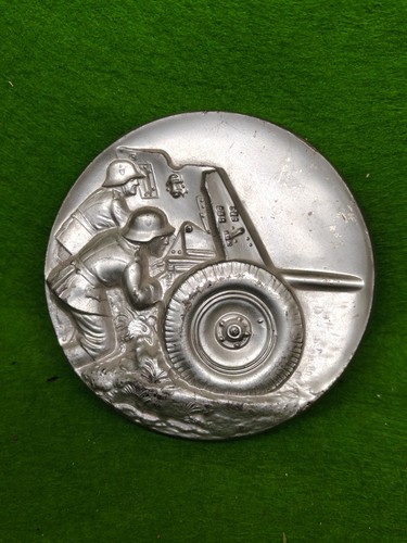 Targa commemorativa corpo