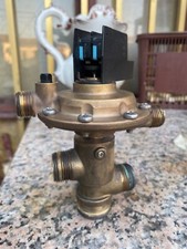 Valvola tre 3 vie Deviatrice Pressostatica Caldaie Sime Murelle 6102801 Murelle