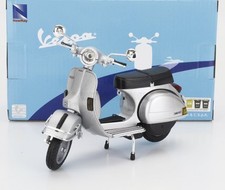 NEWRAY 1/12 MOTO PIAGGIO VESPA