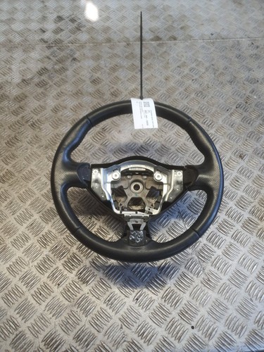 Volante nissan juke f15 - volante,
