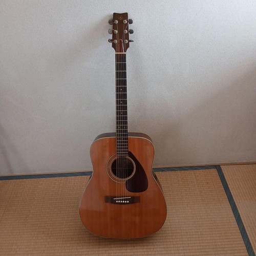 Chitarra acustica vintage