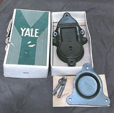 Yale NOS WW2 US Military Trunk